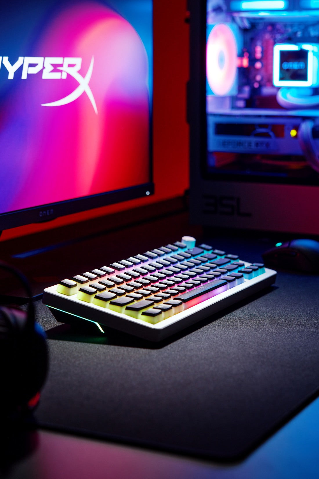 High Quality Gaming Gear – HyperX ROW