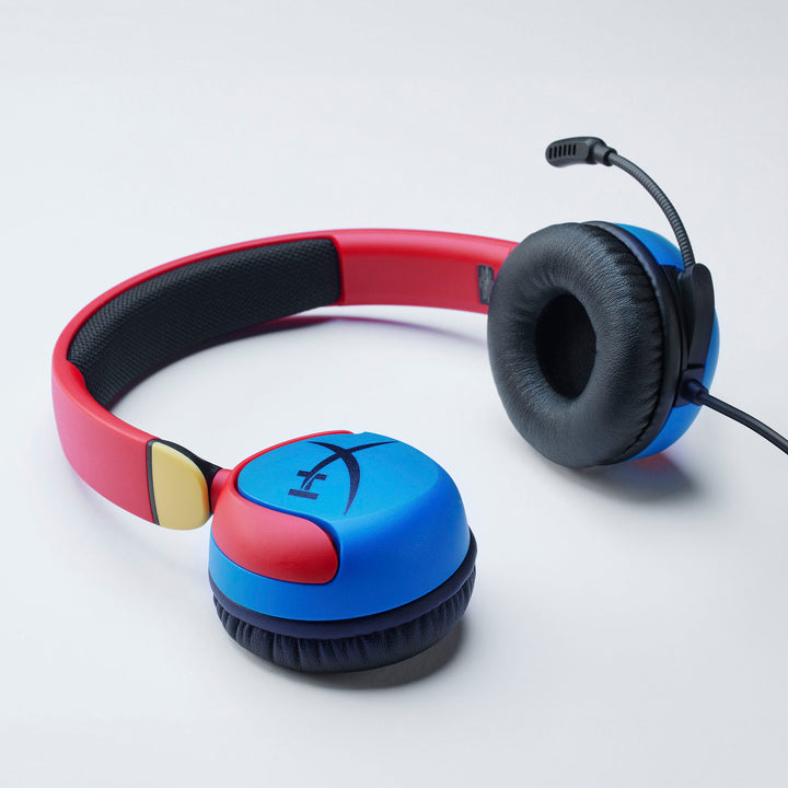 Rotating earcups