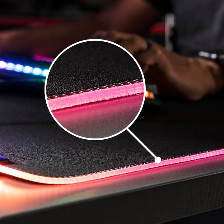 https://row.hyperx.com/cdn/shop/files/kf-5-hyperx-pulsefire-mat-rgb_720x.jpg?v=1637780829